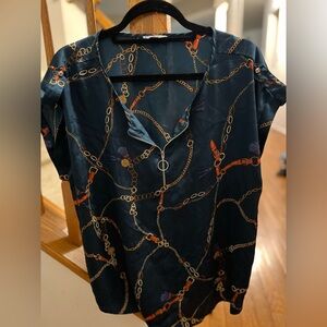 iris Navy Chain-Print Short Sleeve Blouse